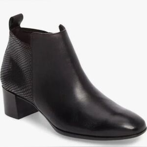 Munro Alix Bootie / Size 11N